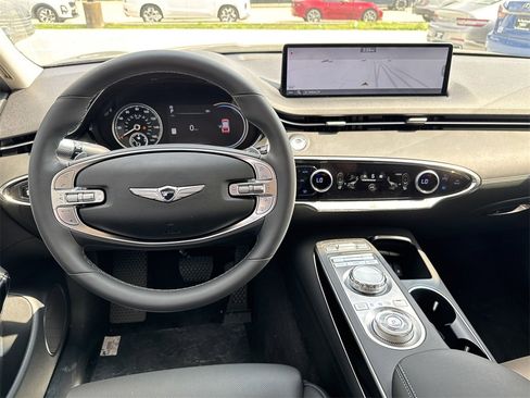 Used 2025 Genesis GV70 2.5T image 24
