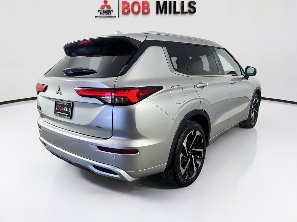 Used 2024 Mitsubishi Outlander SEL FWD image 7