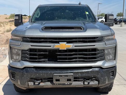 Used 2024 Chevrolet Silverado 2500 Custom w/ Custom Convenience Package AWD/4WD image 3