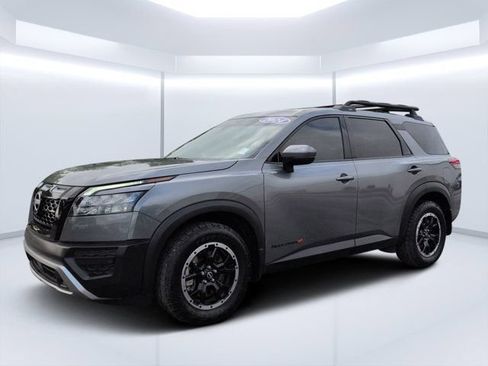 Used 2024 Nissan Pathfinder Rock Creek AWD/4WD image 7