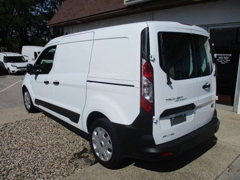 Used 2022 Ford Transit Connect XL image 9