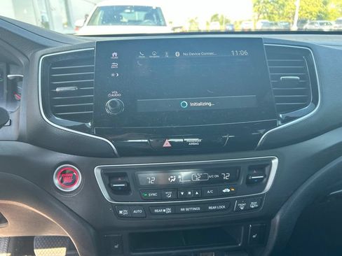 Used 2022 Honda Pilot TrailSport image 10