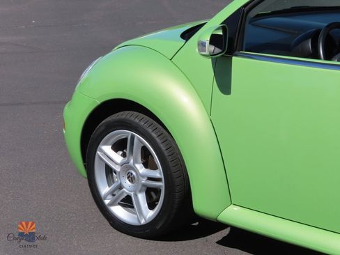Used 2004 Volkswagen Beetle GLS image 11