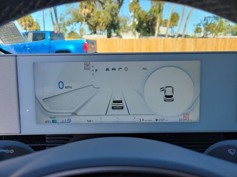 Used 2023 Hyundai Ioniq 5 SEL image 30