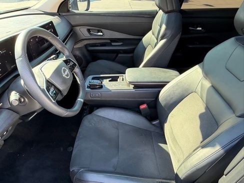 Used 2024 Nissan Ariya FWD image 15