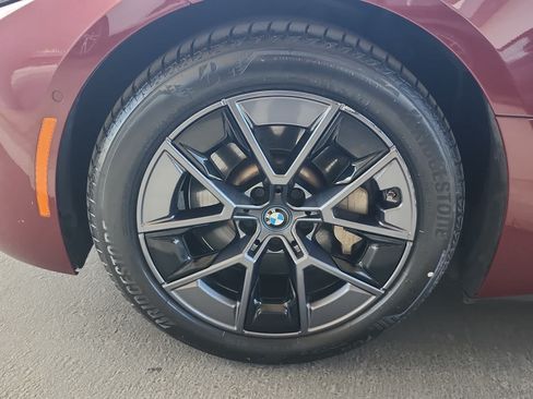Used 2023 BMW i4 eDrive40 w/ Premium Package RWD image 7