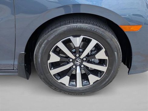 Used 2025 Honda Odyssey EX-L image 25