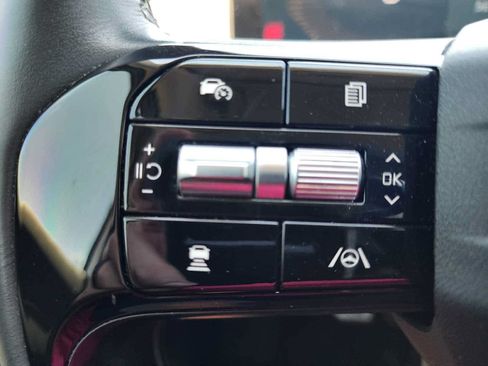 Used 2026 Kia Sorento LX FWD image 28