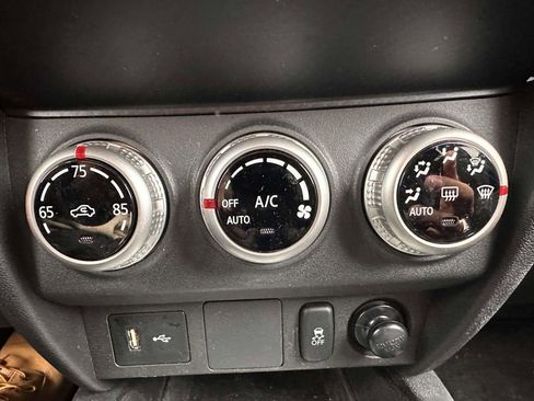 Used 2023 Mitsubishi Outlander Sport AWD image 23