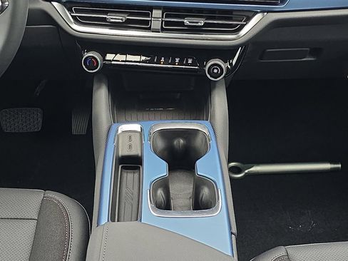 New 2026 Chevrolet Equinox EV LT AWD/4WD image 25