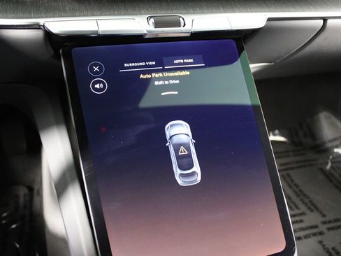 Used 2024 Lucid Air Touring image 20