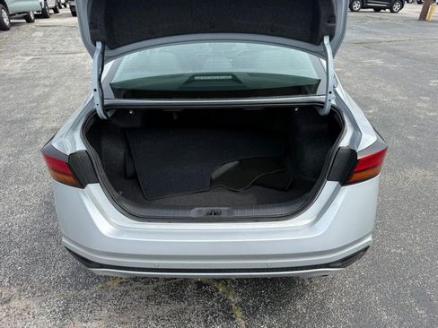 Used 2023 Nissan Altima 2.5 SV FWD image 8