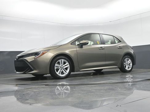 Used 2020 Toyota Corolla SE FWD image 49