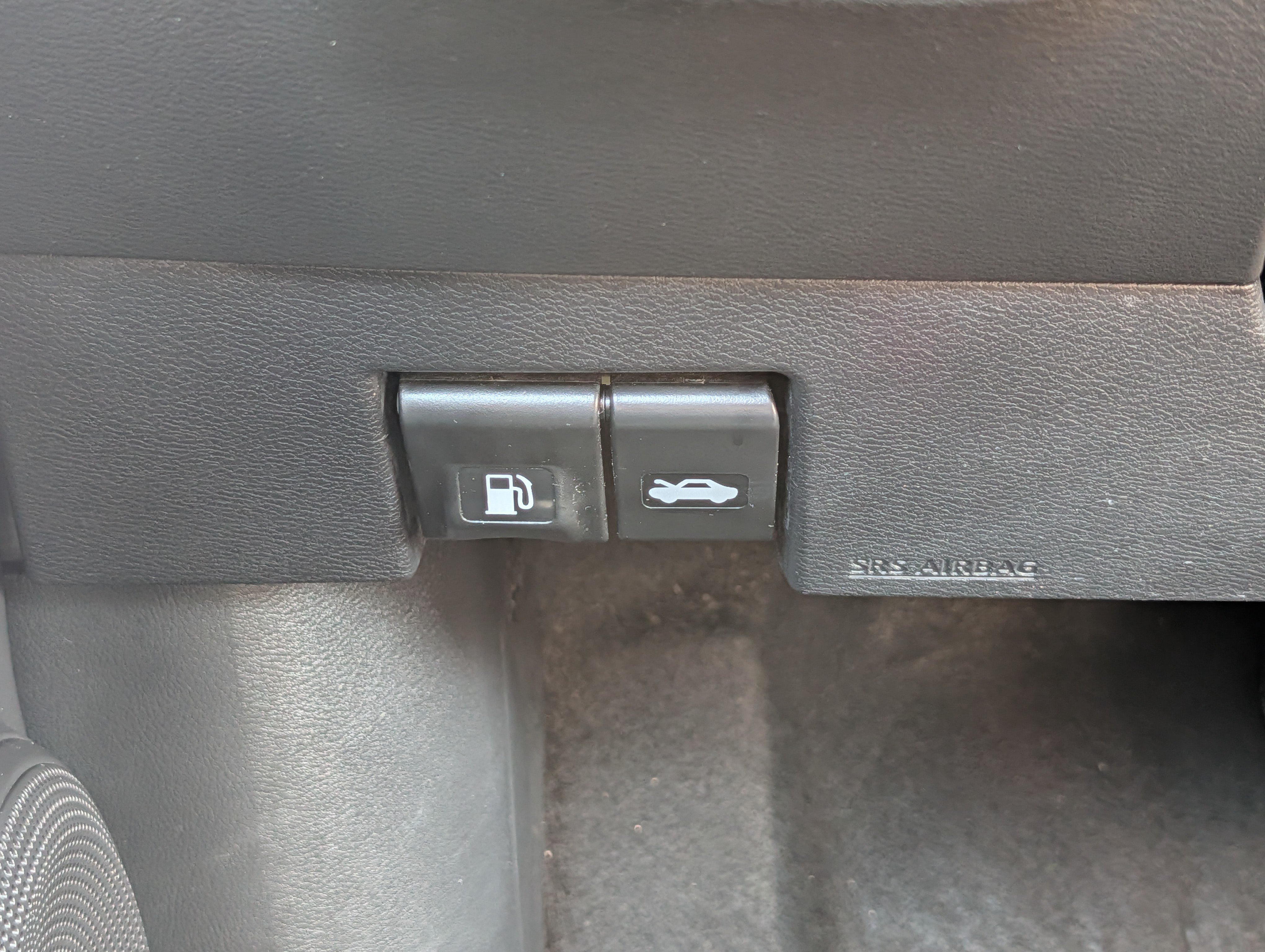 Used 2020 Nissan Kicks SR w/ SR Premium Package FWD image 26