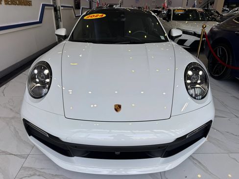 Used 2024 Porsche 911 Carrera S RWD image 2