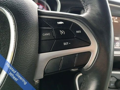 Used 2018 Dodge Challenger SXT Plus image 22