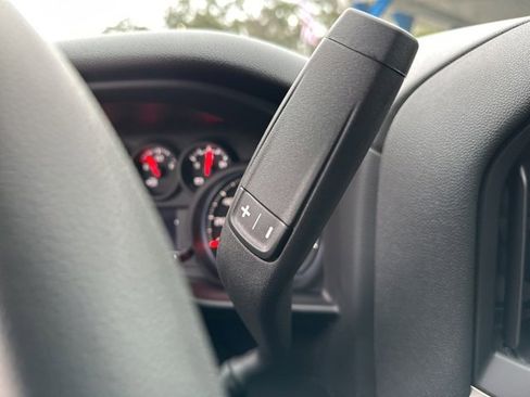 New 2025 Chevrolet Silverado 1500 W/T w/ WT Value Package image 9