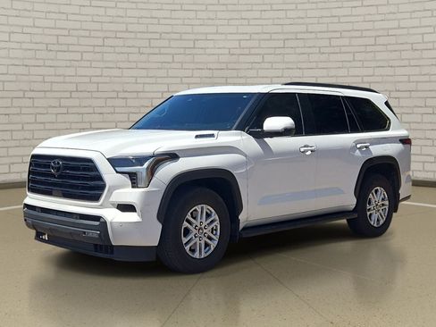 Used 2023 Toyota Sequoia SR5 RWD image 1