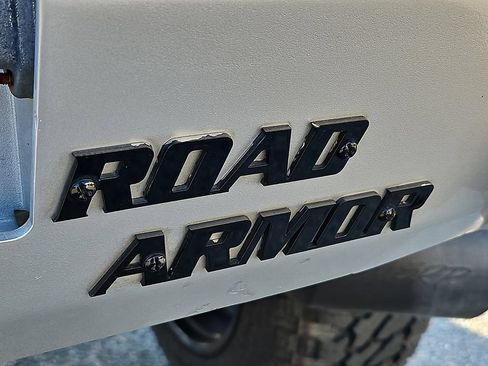 Used 2014 RAM 2500 Tradesman w/ Chrome Appearance Group AWD/4WD image 30