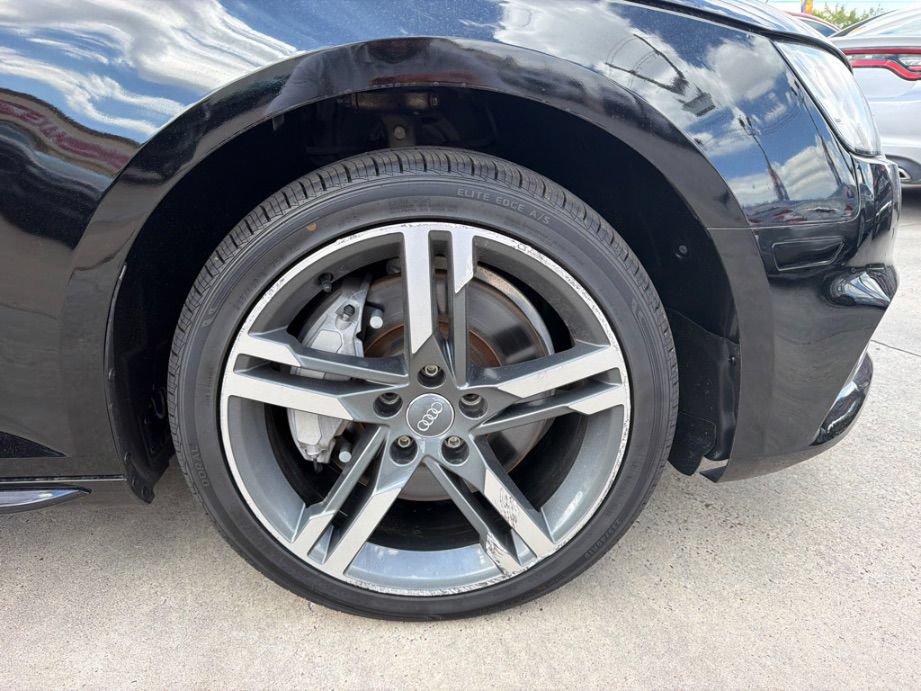 Used 2018 Audi A4 2.0T Premium Plus w/ Premium Plus Package AWD/4WD image 9
