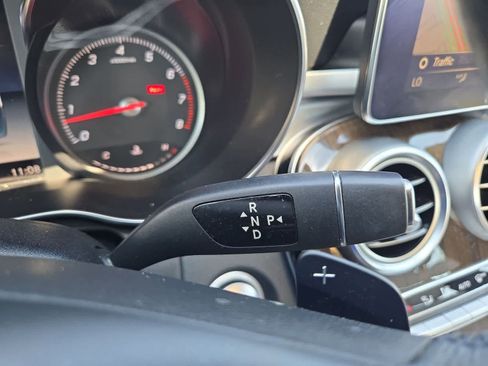 Used 2018 Mercedes-Benz C 300 Sedan image 32