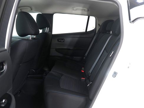 Used 2024 Nissan Leaf SV Plus image 17