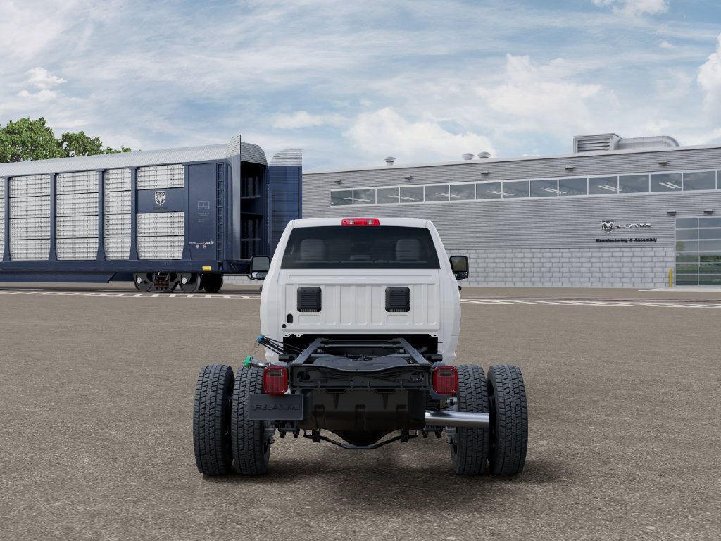 New 2027 RAM 4500 Tradesman AWD/4WD image 8