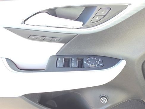 New 2026 Buick Envision Avenir image 32