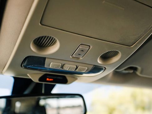 Used 2020 Ford EcoSport Titanium image 24