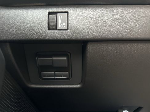 New 2026 Chevrolet Colorado LT w/ LT Convenience Package RWD image 37