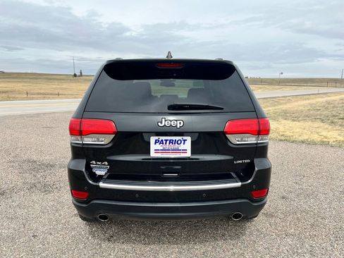 Used 2016 Jeep Grand Cherokee Limited image 4