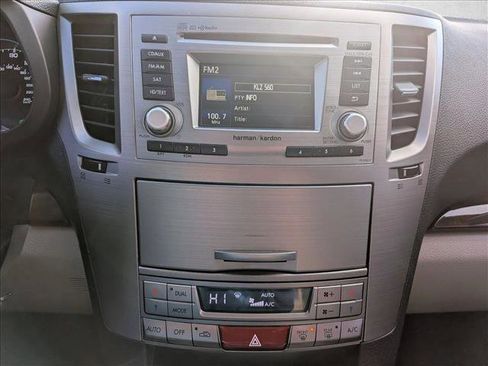 Used 2014 Subaru Legacy 2.5i Limited w/ Moonroof Package image 16