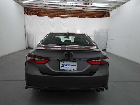 Used 2023 Toyota Camry SE w/ Cold Weather Package AWD/4WD image 6