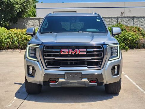 Used 2024 GMC Yukon AT4 w/ AT4 Premium Plus Package AWD/4WD image 2