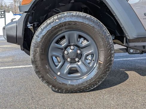 New 2026 Jeep Wrangler Sport AWD/4WD image 19