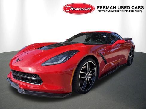 Used 2017 Chevrolet Corvette Stingray Coupe w/ 1LT image 5