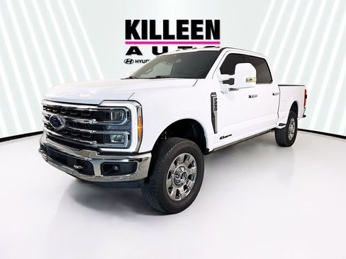 Used 2023 Ford F250 King Ranch w/ Chrome Package image 3