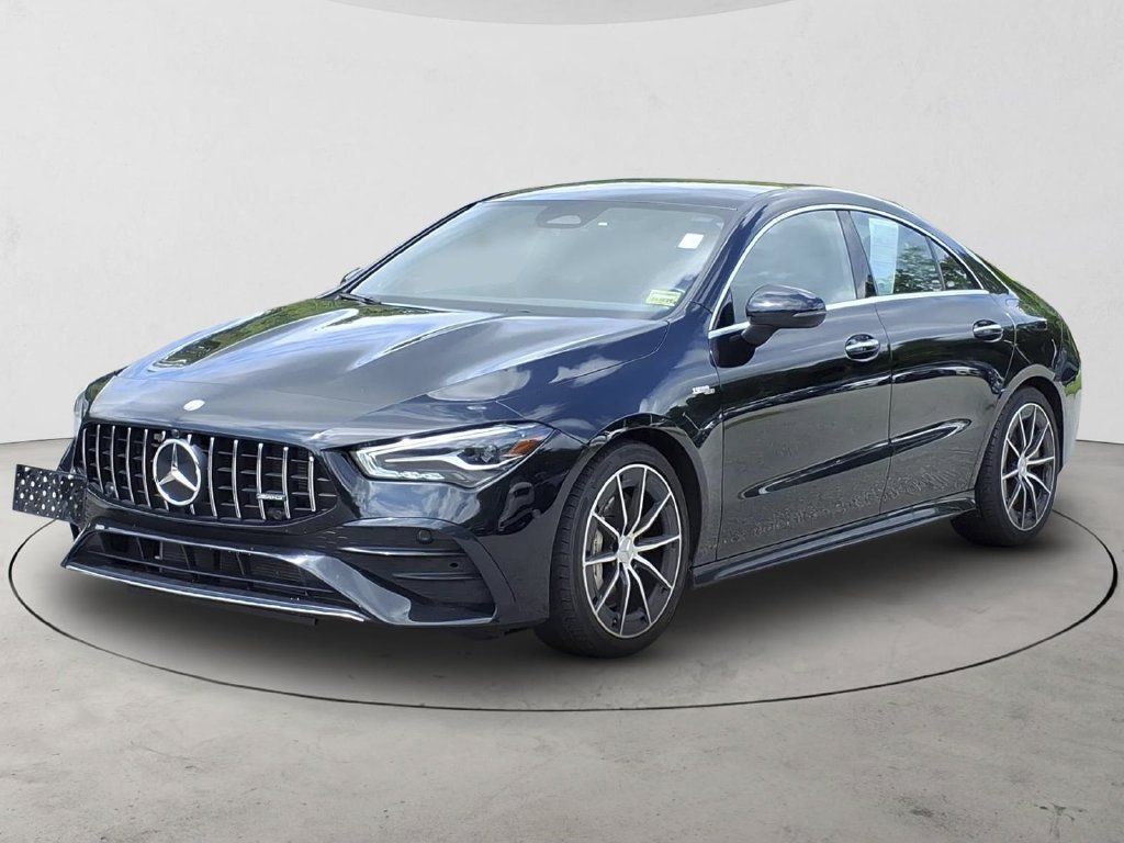 Used 2025 Mercedes-Benz CLA 35 AMG 4MATIC image 1