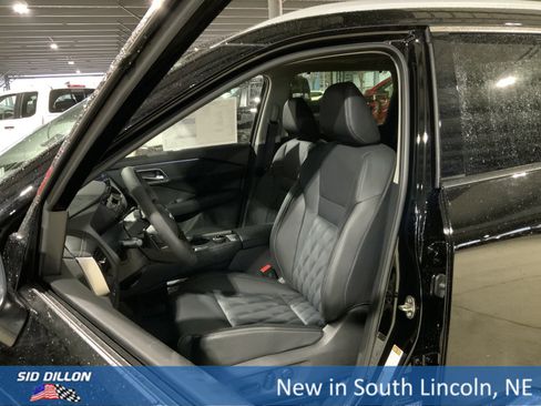 New 2026 Nissan Rogue Platinum w/ Platinum Premium Package image 9