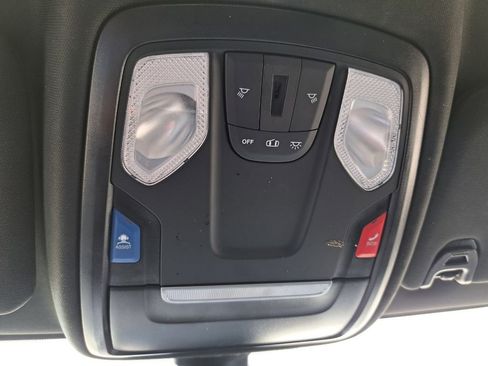 Used 2024 RAM 2500 Big Horn AWD/4WD image 18