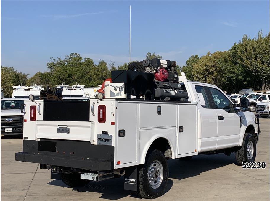 Used 2019 Ford F350 XL w/ XL Value Package AWD/4WD image 2