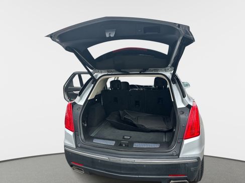 Used 2019 Cadillac XT5 Luxury image 11