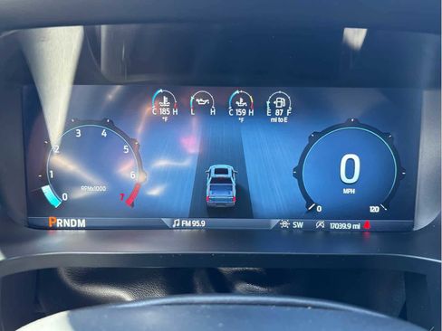 Used 2024 Ford F150 XLT image 29