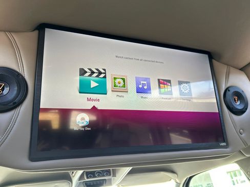 Used 2022 Chevrolet Express 2500 Extended w/ Enhanced Convenience Package RWD image 36