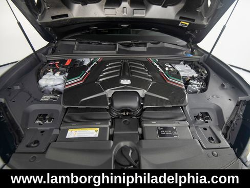 Used 2024 Lamborghini Urus Performante AWD/4WD image 50