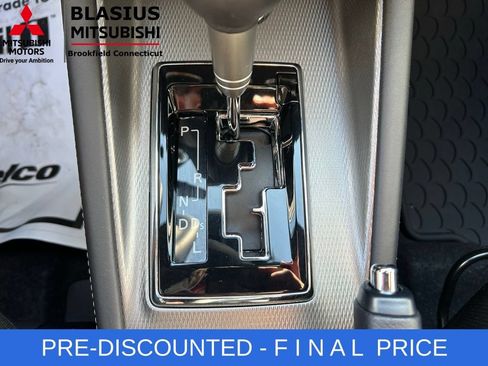 Used 2025 Mitsubishi Outlander Sport SEL AWD/4WD image 68