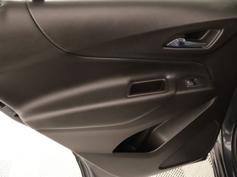 Used 2022 Chevrolet Equinox LT FWD image 15