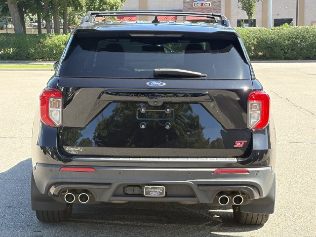 Used 2024 Ford Explorer ST w/ Equipment Group 401A AWD/4WD image 6