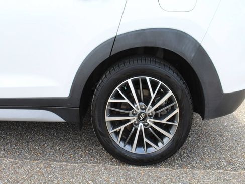 Used 2020 Hyundai Tucson Ultimate w/ Cargo Package AWD/4WD image 19