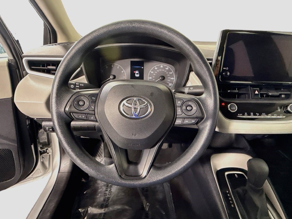 Used 2023 Toyota Corolla LE FWD image 12